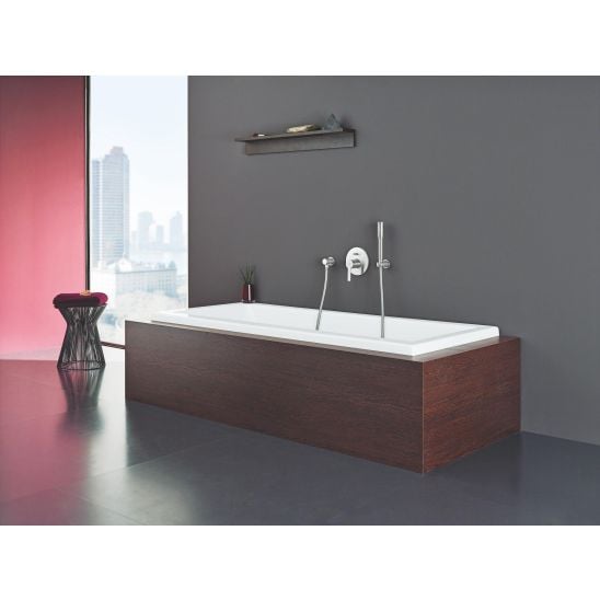 Készlet fejzuhany karral Grohe Rainshower 26558DC0, kád és zuhany csaptelep Grohe Lineare 24064DC1, 26658DC0, 27400DC0, 28362DC1