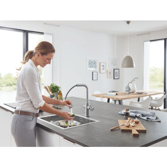 Készlet konyhai csaptelep szűrővel Grohe Blue 31539DC0, gránit mosogató Grohe K700 31655AP0