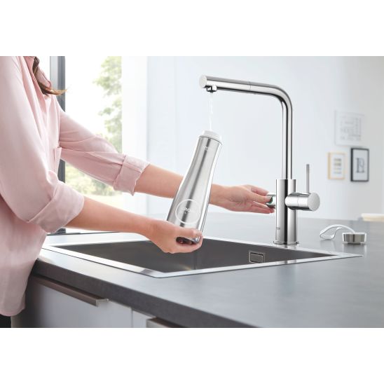 Készlet kezdőkészlet konyhai csapteleppel Grohe Blue 31539000, acél mosogató Grohe K700 31726SD0