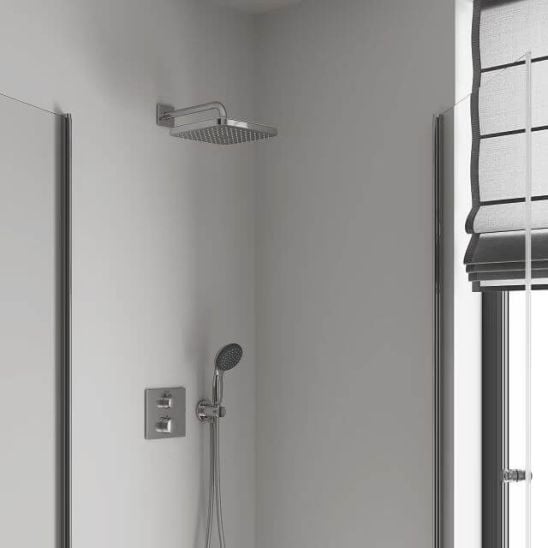 Készlet kád és zuhany csaptelep Grohe Start Flow 29117000, fejzuhany Grohe Vitalio Comfort 26695000, 27851000, 26962001, 2639710E, 28741002